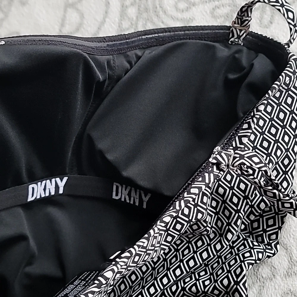 New DKNY One Piece Black and White Geometric Swim Suit Small